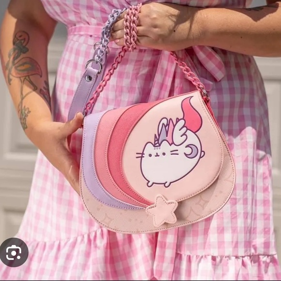 NWT Loungefly Pusheen Unicorn Ombré Chain Strap Crossbody Bag - Picture 2 of 11